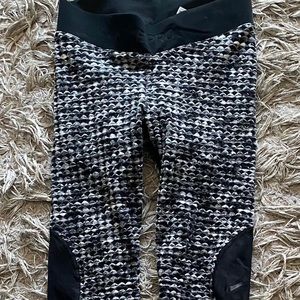 Nike Pro Hyper Warm Print Legging